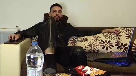 Snapshot of master_roberto333 chatting on January 26, 3:06 am SIR online show from January 26, 3:06 am