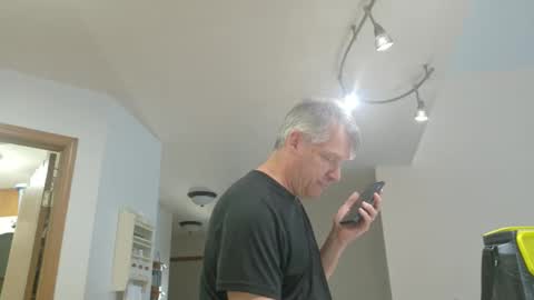 Master Thorn online show from September 18, 8:33 pm