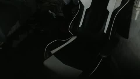 Snapshot of masterbatemike1 chatting on January 19, 6:21 pm MasterbateMike online show from January 19, 6:21 pm