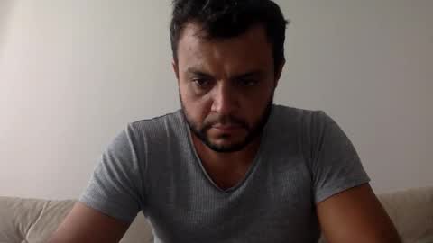 Snapshot of masterizmir chatting on September 16, 10:05 am izmir online show from September 16, 10:05 am