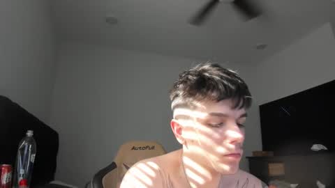 Snapshot of masterjizz1_0 chatting on December 31, 6:24 pm masterjizz1_0 online show from December 31, 6:24 pm