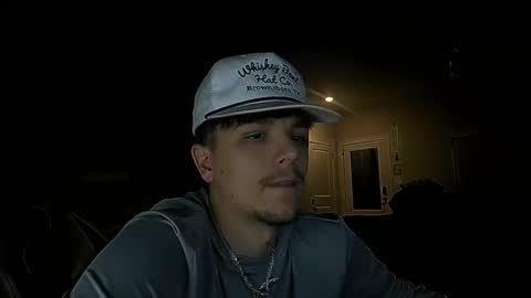 Snapshot of masterjizz1_0 chatting on October 30, 4:25 am masterjizz1_0 online show from October 30, 4:25 am