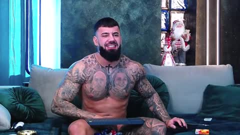 masterkingofmuscle online show from December 12, 9:51 am