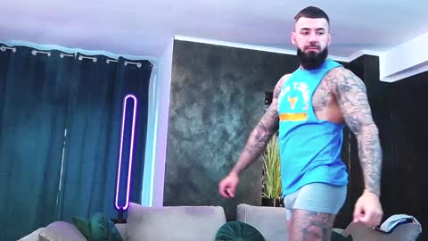 masterkingofmuscle online show from January 10, 6:31 am