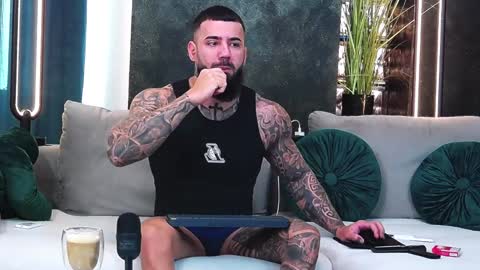 masterkingofmuscle online show from January 17, 6:47 am