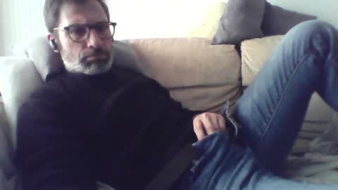 Snapshot of masterp17 chatting on December 19, 3:52 pm Master P online show from December 19, 3:52 pm