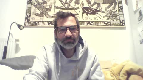 Snapshot of masterp17 chatting on December 31, 6:27 am Master P online show from December 31, 6:27 am