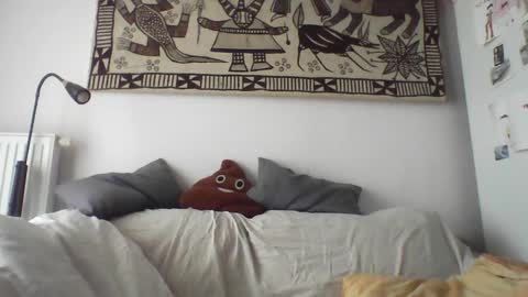 Snapshot of masterp17 chatting on January 1, 9:39 am Master P online show from January 1, 9:39 am