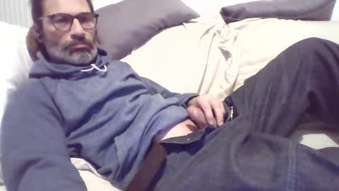 Snapshot of masterp17 chatting on January 2, 5:39 pm Master P online show from January 2, 5:39 pm