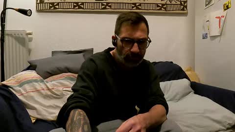 Snapshot of masterp17 chatting on February 3, 7:21 pm Master P online show from February 3, 7:21 pm