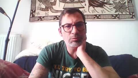 Snapshot of masterp17 chatting on October 6, 3:53 pm Master P online show from October 6, 3:53 pm