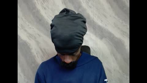 Snapshot of masterr_bate chatting on November 1, 6:37 am Marl online show from November 1, 6:37 am