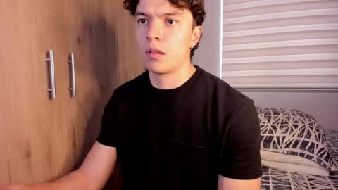 Snapshot of mastrangelo_x chatting on November 21, 8:51 pm mastrangelo_x online show from November 21, 8:51 pm