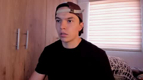 Snapshot of mastrangelo_x chatting on November 22, 8:08 pm mastrangelo_x online show from November 22, 8:08 pm