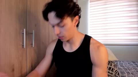 Snapshot of mastrangelo_x chatting on November 23, 8:41 pm mastrangelo_x online show from November 23, 8:41 pm