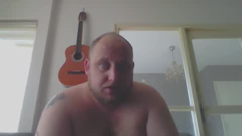 Snapshot of mastrubeertje1988 chatting on October 2, 10:22 am mastrubeertje1988 online show from October 2, 10:22 am