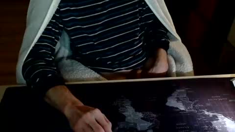 Snapshot of masturbatemindbreaker chatting on December 27, 11:10 pm MasturbateMindbreaker online show from December 27, 11:10 pm