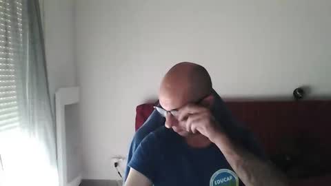 mat11efou online show from October 5, 8:23 am