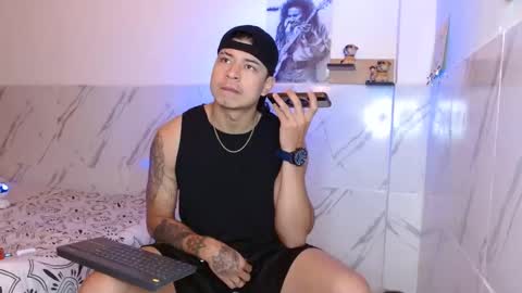 Snapshot of mat_kush chatting on October 29, 2:25 am Matt online show from October 29, 2:25 am