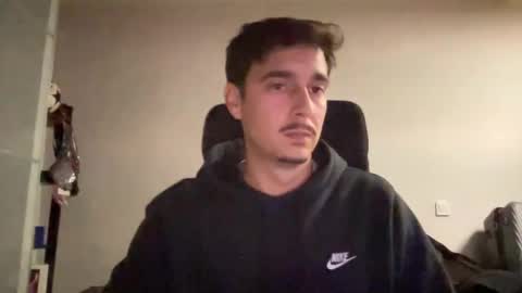 Snapshot of matahavi chatting on February 13, 7:10 pm Aaron online show from February 13, 7:10 pm