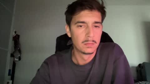 Snapshot of matahavi chatting on February 17, 5:10 pm Aaron online show from February 17, 5:10 pm