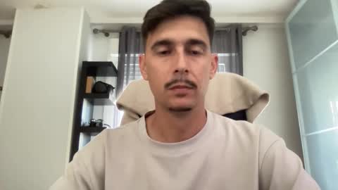 Snapshot of matahavi chatting on October 15, 2:39 pm Aaron online show from October 15, 2:39 pm