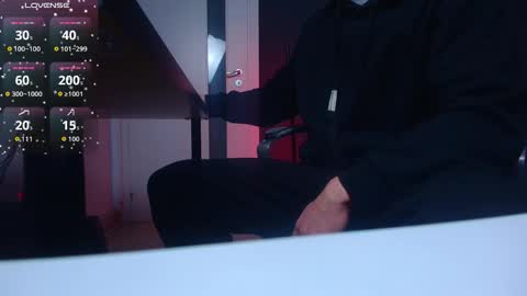 MateoBenjamin online show from December 19, 10:44 am