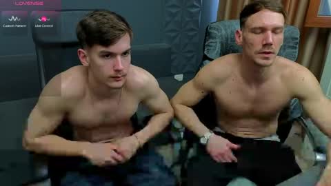 MateoBenjamin online show from April 15, 10:33 am