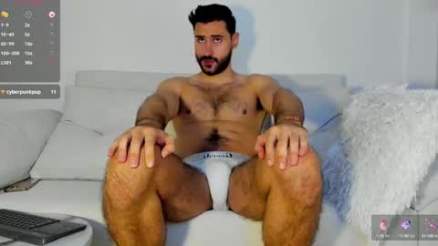 mateoking_ online show from October 15, 12:33 am