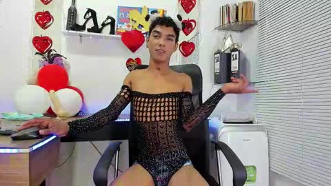 mateosheeth online show from September 25, 7:17 pm