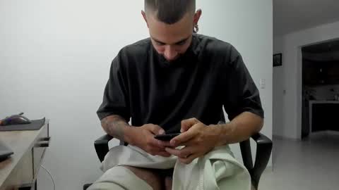 Matheus     online show from November 22, 10:42 pm