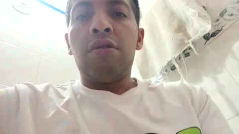 Snapshot of mathew_sexboy chatting on October 27, 4:16 am mathew_sexboy online show from October 27, 4:16 am