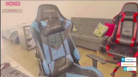 Snapshot of mathwx_ chatting on March 5, 3:51 pm Alejandro Alex online show from March 5, 3:51 pm