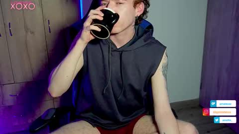 Snapshot of mathwx_ chatting on October 11, 11:47 pm Alejandro Alex online show from October 11, 11:47 pm