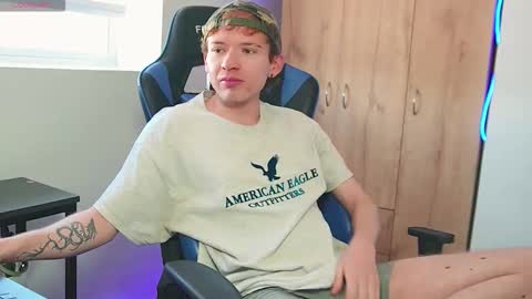 Snapshot of mathwx_ chatting on October 24, 2:24 pm Alejandro Alex online show from October 24, 2:24 pm