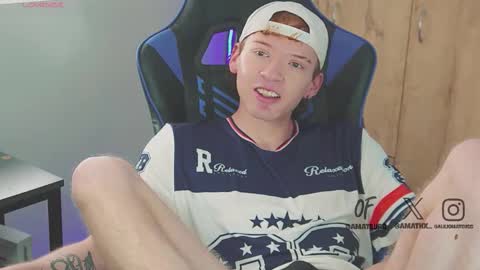 Snapshot of mathwx_ chatting on December 4, 1:53 pm Alejandro Alex online show from December 4, 1:53 pm