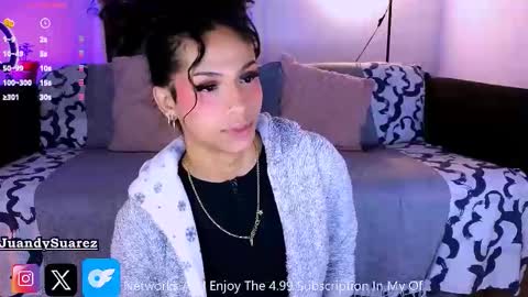 Snapshot of matiu_stonne chatting on November 23, 6:24 am Abby Bella online show from November 23, 6:24 am