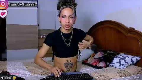 Abby Bella online show from April 25, 4:48 am