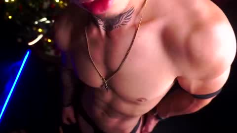 Snapshot of matiusdf chatting on December 12, 4:04 am matius online show from December 12, 4:04 am