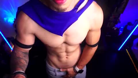 Snapshot of matiusdf chatting on October 26, 2:17 am matius online show from October 26, 2:17 am