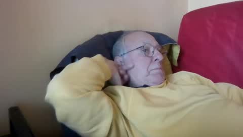 Snapshot of matricule4246 chatting on January 9, 11:58 am joyaam79 online show from January 9, 11:58 am