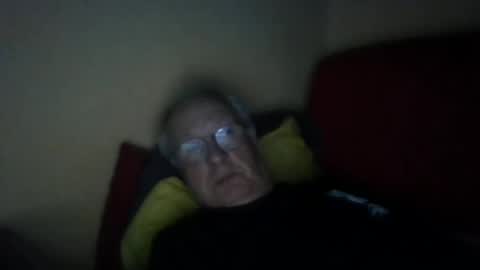 Snapshot of matricule4246 chatting on January 12, 11:36 pm joyaam79 online show from January 12, 11:36 pm