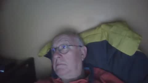 Snapshot of matricule4246 chatting on February 17, 11:42 pm joyaam79 online show from February 17, 11:42 pm