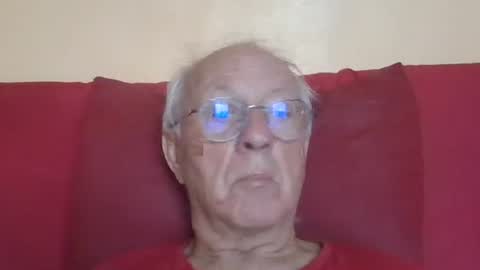 Snapshot of matricule4246 chatting on October 23, 8:35 am joyaam79 online show from October 23, 8:35 am