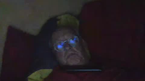 Snapshot of matricule4246 chatting on November 10, 8:19 pm joyaam79 online show from November 10, 8:19 pm