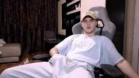 Matt online show from February 1, 2:26 am