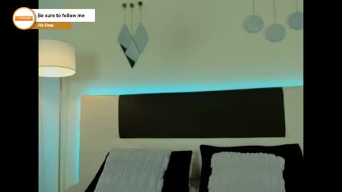 Snapshot of mattdevon chatting on November 30, 3:32 am Matt online show from November 30, 3:32 am