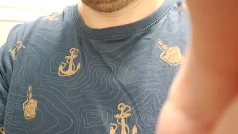 Snapshot of mattek89 chatting on December 17, 9:17 am mattek89 online show from December 17, 9:17 am