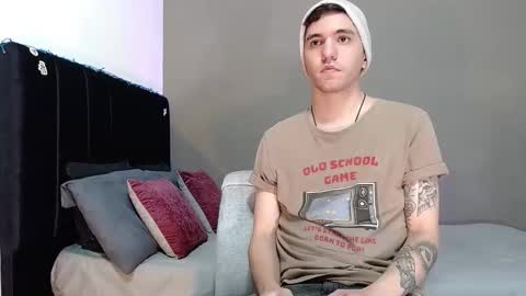 ---Matteo--- online show from January 12, 3:45 am