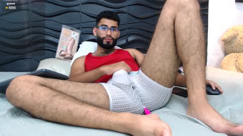 Mattew online show from February 1, 10:44 pm